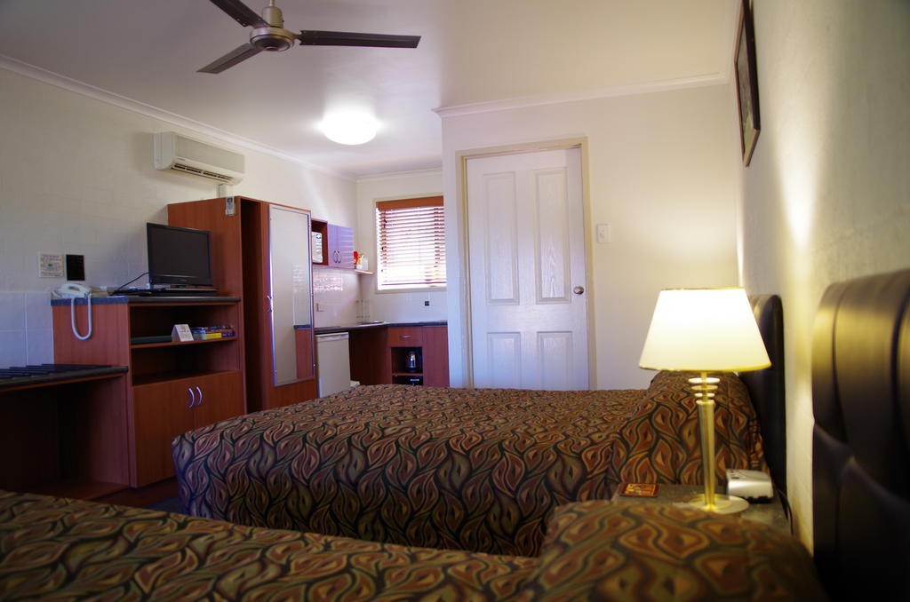 Stannum Lodge Motor Inn Stanthorpe Chambre photo