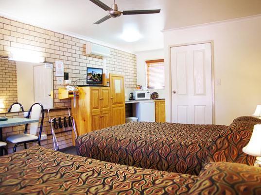 Stannum Lodge Motor Inn Stanthorpe Extérieur photo
